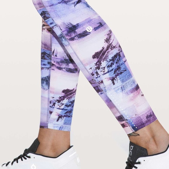 Lululemon Fast & Free Leggings - Picture 4 of 7